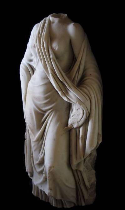 Important Roman statue ('acphale de pplophore') of large dimensions