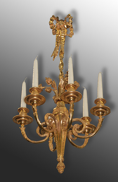 French, Louis XVI style, bronze d'ore chandelier of diminutive proportion