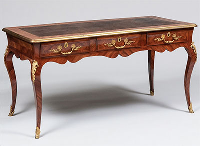 French, Early Louis XV Period, Bureau Plat